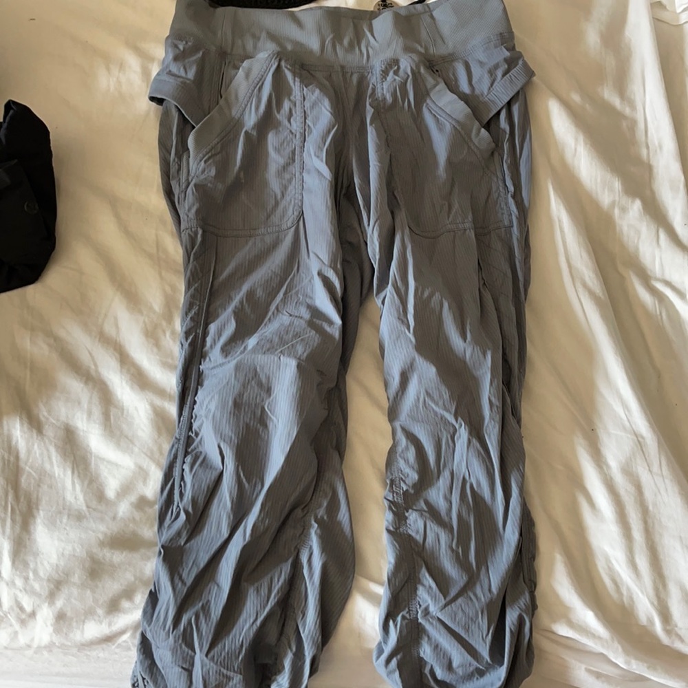 Lulu joggers
